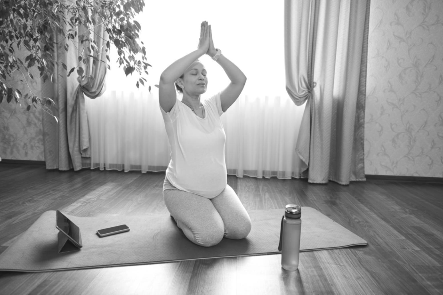 Espace de pratique calme et lumineux pour les séances de conscience éveillée